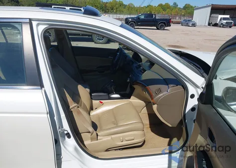 2009 Honda Accord 3.5 Ex-L из США, поврежденный, VIN 1HGCP36879A027275